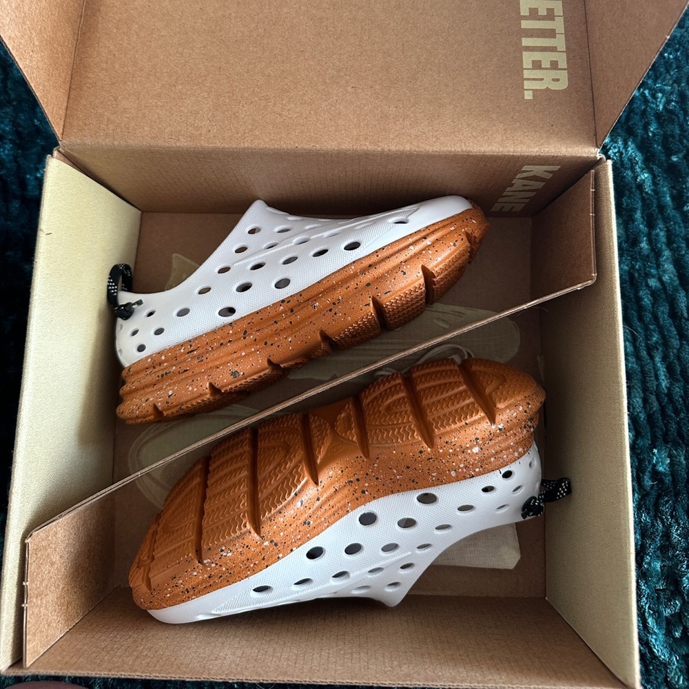 Kane Kids orange and white sneaker/sandals